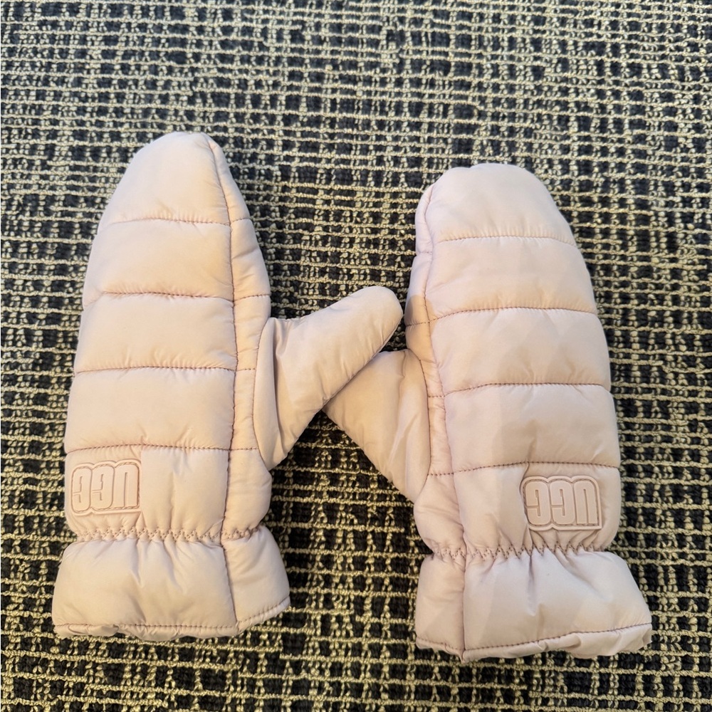 UGG Pink Quilted Mittens